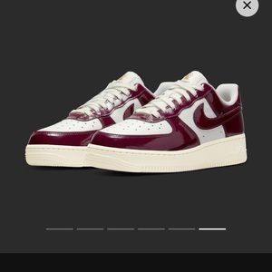 Air Force one sail/dark beetroot like new